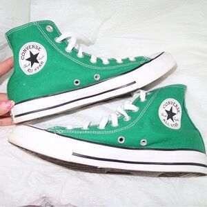 green converse